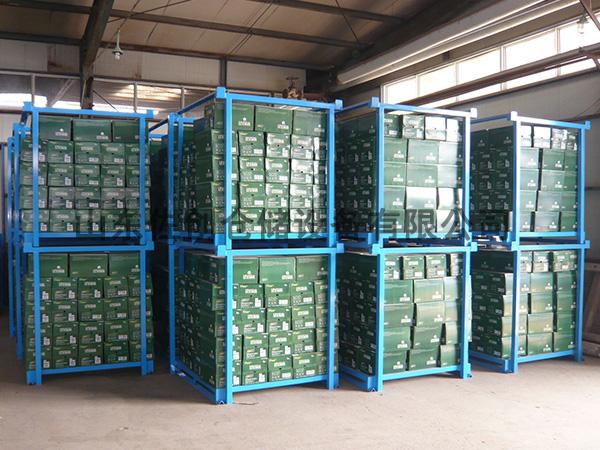 堆垛架是货物模块集装箱,产品储存与流通的多用途机器设备